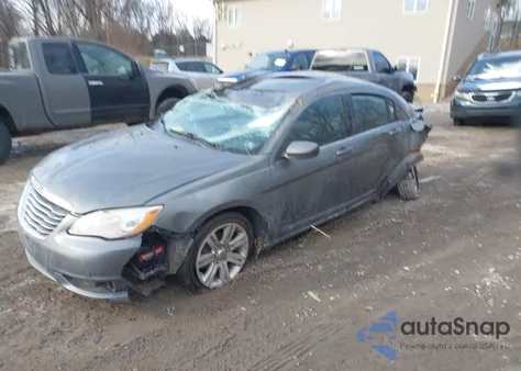 2012 Chrysler 200 Touring from USA, damaged, VIN 1C3CCBBG6CN305475
